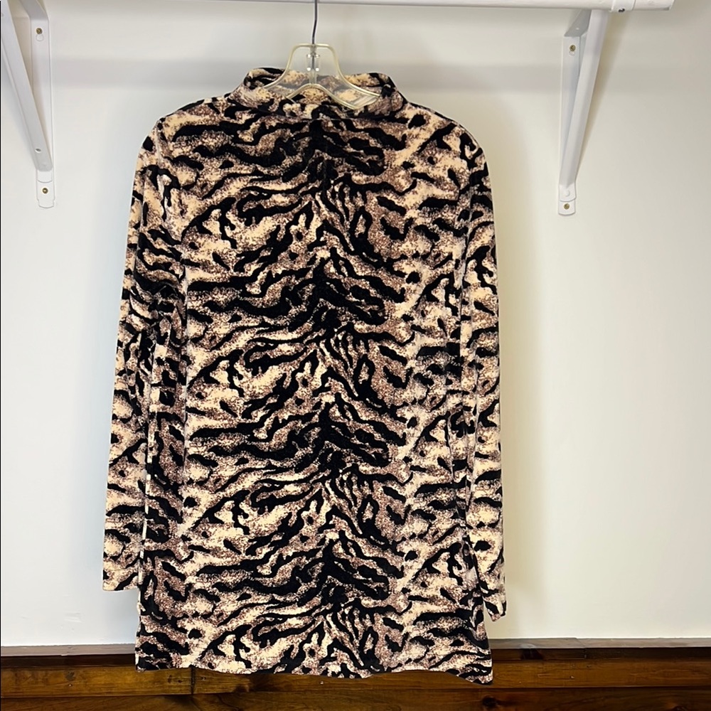 Vintage Animal Print Long Sleeve Velvet Tunic Top-‎ M